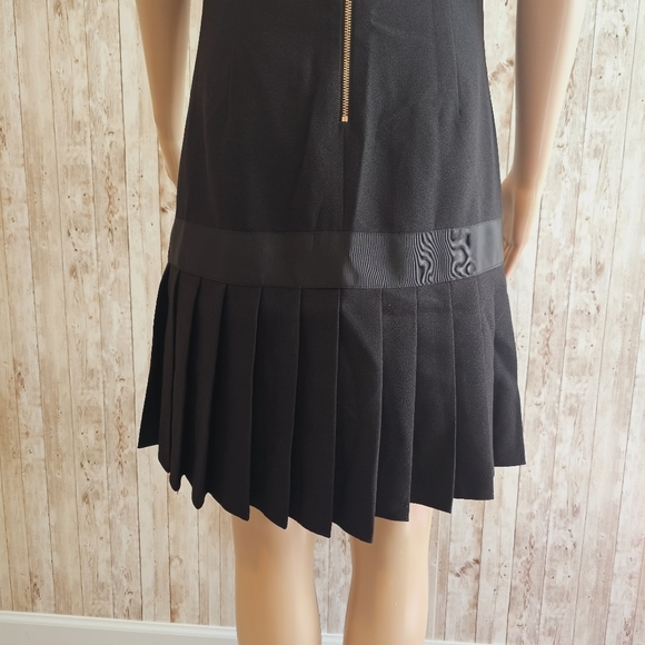 Karl Lagerfeld dress - Picture 7 of 11